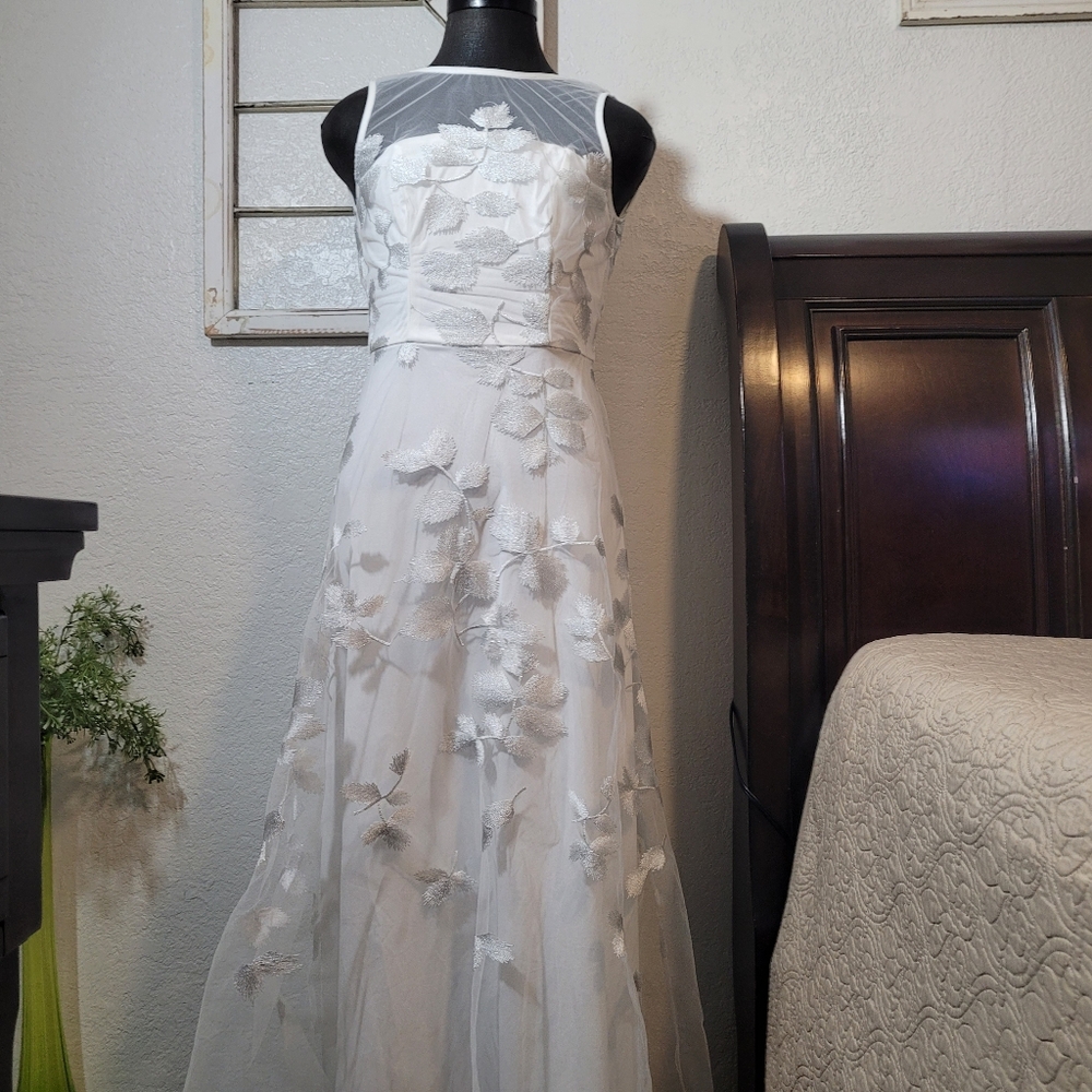 White Floral Maxi Dress with Sheer Overlay Floral Beaded Details Size Medium